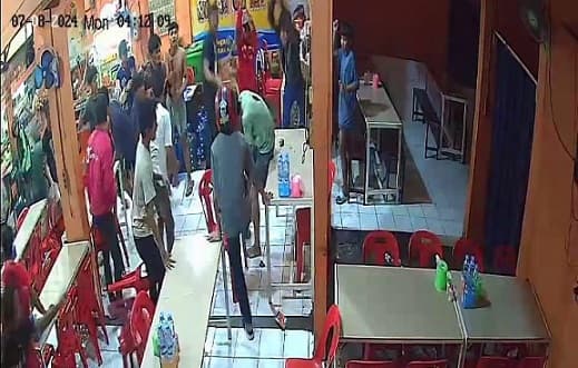 ricuh_dua_kelompok_di_jalan_mandala_seorang_pemuda_kehilangan_4_jari