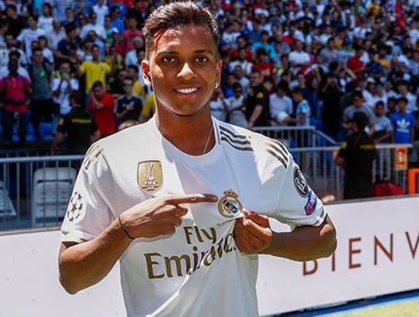 rodrygo_perpanjang_kontrak_5_tahun_di_real_madrid_dengan_klausul_pelepasan_1_miliar_euro