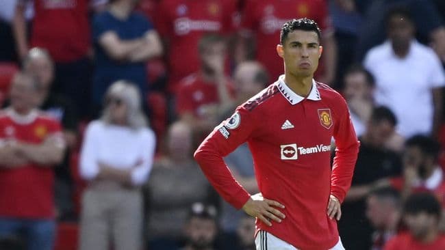 ronaldo_cabut_dari_old_trafford_dan_tinggalkan_stadion_absen_selebrasi_di_ruang_ganti