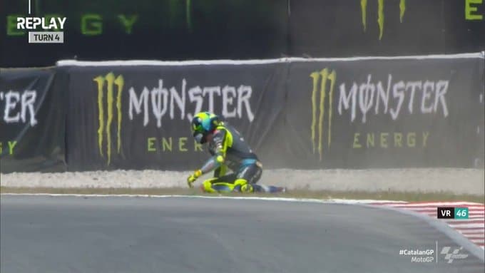 rossi_kecelakaan_quartararo_rebut_pole_position_di_motogp