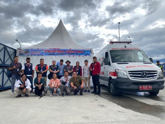 rs_adam_malik_turut_berpartisipasi_dalam_aquabike_championship_danau_toba_2024