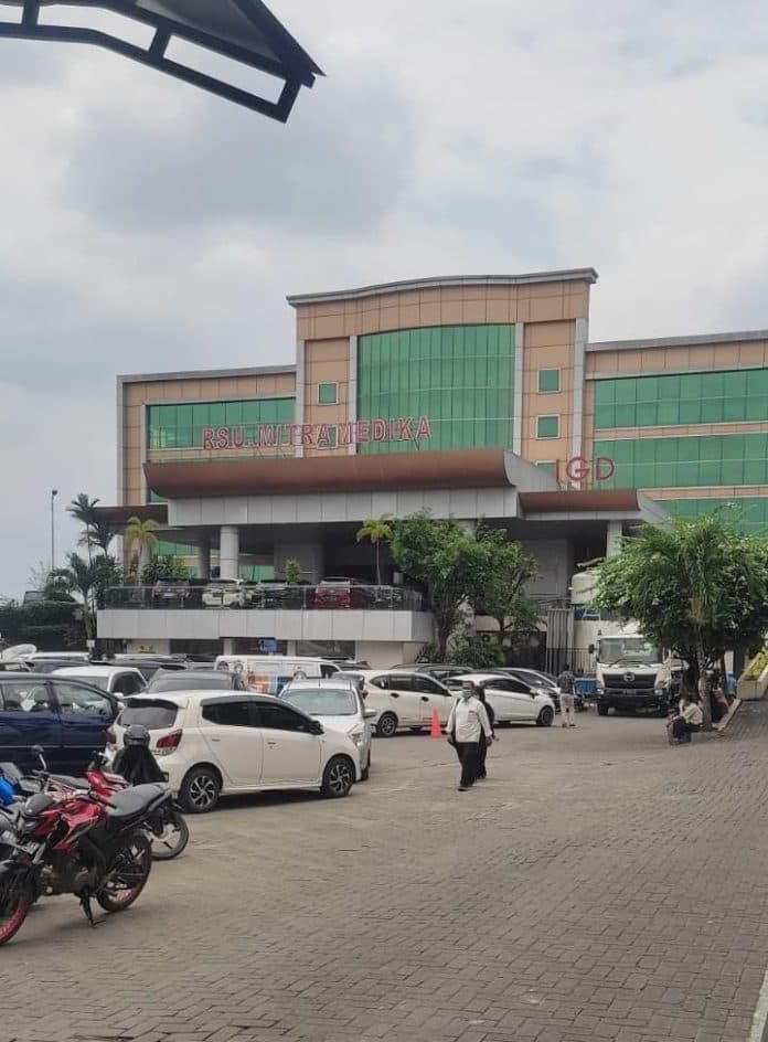 rs_mitra_medika_bertanggung_jawab_terkait_melepuhnya_telapak_kaki_bayi_usai_pemeriksaan_program_stunting