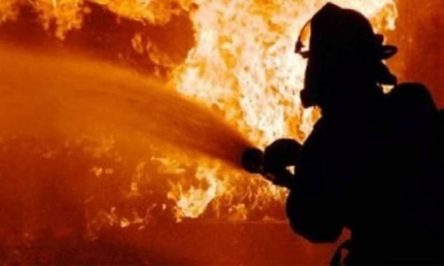 rumah_sakit_di_romania_dilalap_si_jago_merah_10_pasien_covid_19_tewas_terbakar