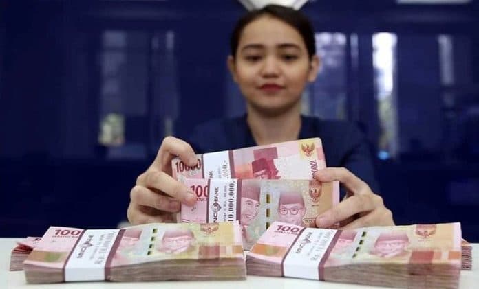 rupiah_menguat_tipis_ke_rp16184_per_dolar_as