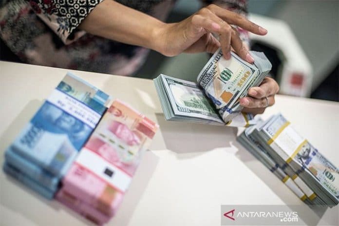 rupiah_menguat_uang_beredar_tumbuh_79_persen