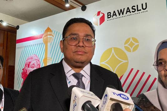 saat_kampanye_bawaslu_bagi_sembako_masuk_kategori_politik_uang_dan_bisa_dipidana
