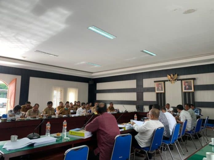 saat_pembahasan_lkpj_pansus_minta_silpa_ta_2021_digunakan_untuk_pilpanag_simalungun