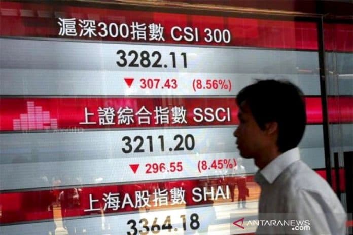 saham_hong_kong_merosot_ke_tingkat_terendah_baru_dalam_3_tahun