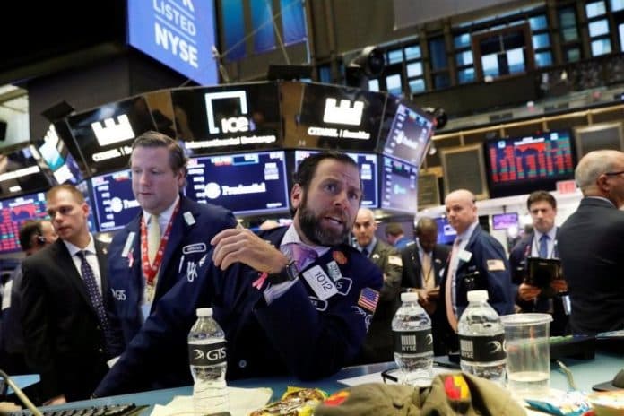 saham_wall_street_berakhir_menguat_indeks_dow_jones_melonjak