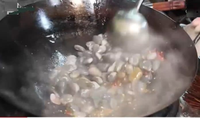 sajian_suodiu_tumis_batu_ala_cina_yang_buat_penasaran