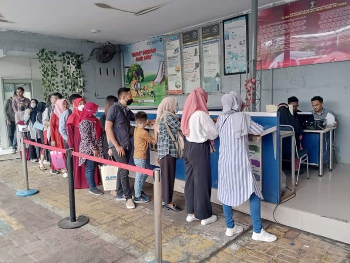sambut_hari_bhakti_imigrasi_ke_73_kantor_imigrasi_belawan_buka_layanan_hari_sabtu