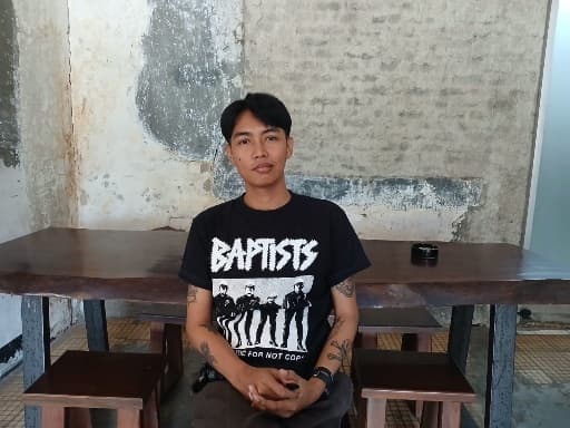 sarjana_ilmu_komunikasi_tekuni_dunia_menjahit_kini_mampu_merambah_ke_manca_negara