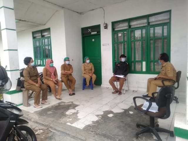 satgas_covid_19_dairi_imbau_warga_yang_kontak_dengan_em_dan_ls_datang_periksa_kesehatan