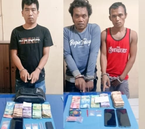 satnarkoba_polres_tanjungbalai_ringkus_3_orang_penjual_narkoba_sehari_bisa_menjual_narkoba_pada_30_40_orang