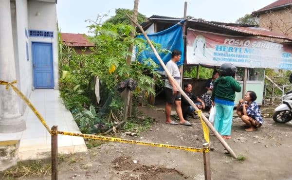 satu_bocah_tewas_ditikam_tetangganya_di_percut_sei_tuan_2_lainnya_kritis