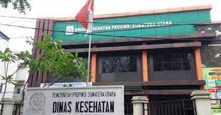 sebelum_ditahan_kejati_sumut_kadinkes_pagi_masih_datang_ke_kantor