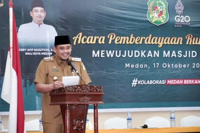 sebelum_islamic_center_bobby_nasution_ingin_lebih_dulu_membangun_jaringan_mesjid_mandiri