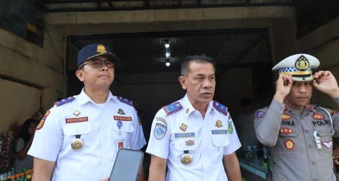 sejak_disidak_bobby_tim_terpadu_tertibkan_pool_bus_di_simpang_pos
