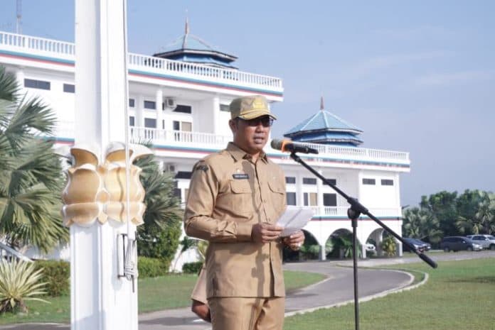 sekda_labusel_kembali_ingatkan_netralitas_asn_pada_pemilu_2024