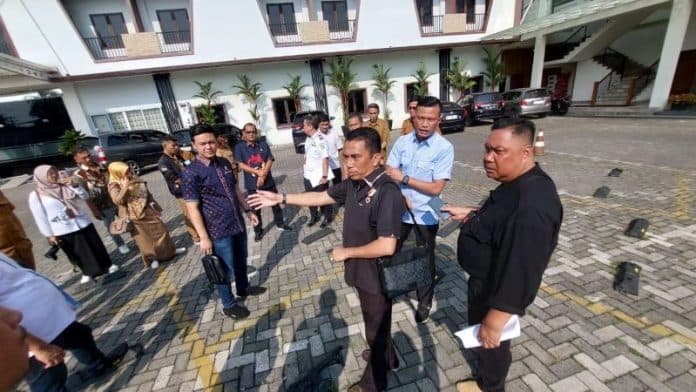 selamatkan_kebocoran_pad_komisi_iv_dprd_medan_sidak_sejumlah_bangunan
