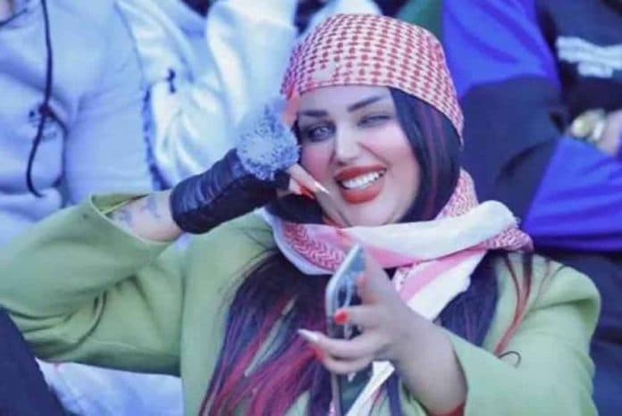 seleb_tiktok_asal_irak_ditembak_di_halaman_rumahnya