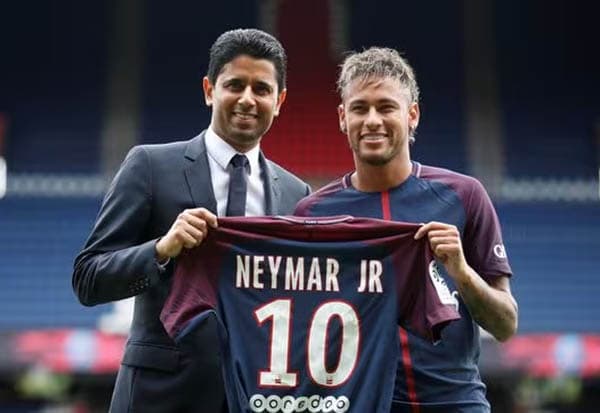 selidiki_kasus_transfer_neymar_kantor_kemenkeu_prancis_digeledah_polisi