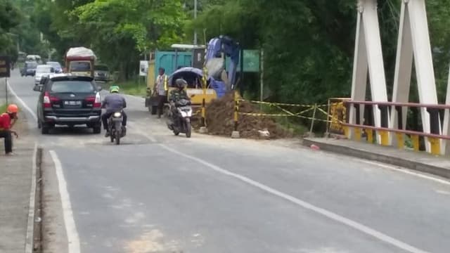 seminggu_jelang_lebaran_arus_lalu_lintas_perbatasan_siantar_simalungun_ramai_lancar