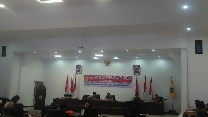 sempat_ditolak_2_fraksi_dprd_samosir_lkpj_apbd_2019_akhirnya_diterima