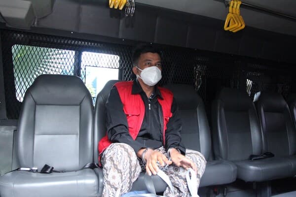 sempat_masuk_dpo_kejati_sumut_tangkap_tersangka_korupsi_rp_18_m