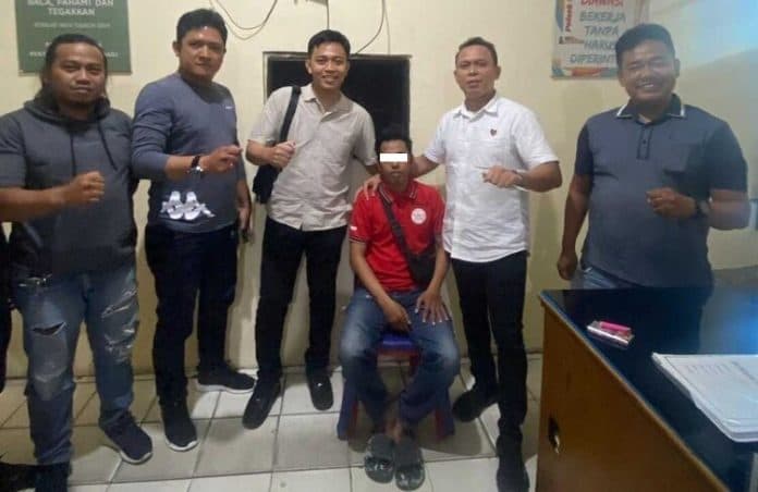 sempat_viral_polisi_tangkap_pelaku_pencurian_motor_dari_masjid_al_jihad_di_babura