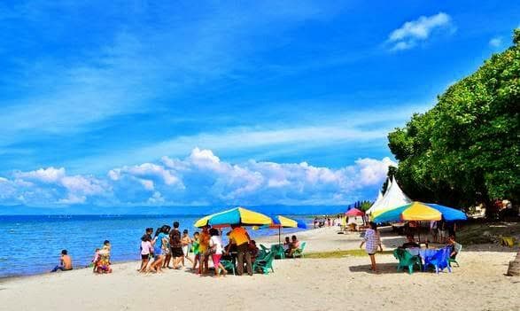 semula_di_pantai_cermin_venue_bola_voli_pantai_pon_pindah_ke_samosir