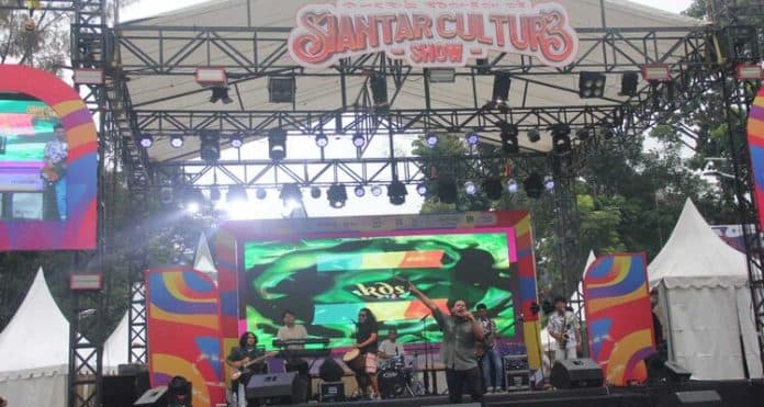 senandungkan_reggae_kds_tampil_memukau_di_siantar_culture_show