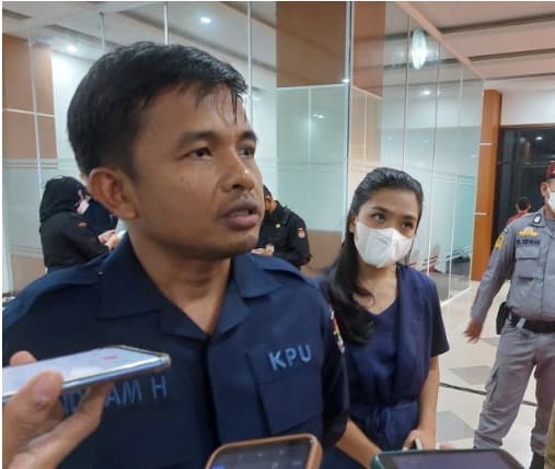 sengketa_pemilu_kpu_ri_dengan_partai_ummat_akan_bertemu_di_sidang_mediasi