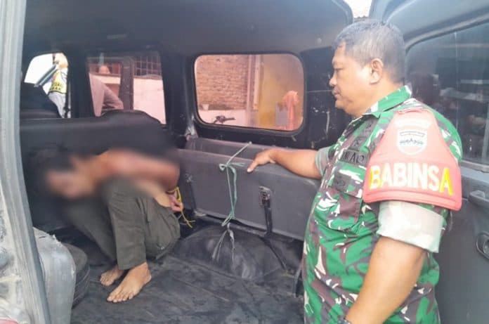 seorang_pemuda_diamuk_massa_usai_rudapaksa_ibu_muda_di_deli_serdang