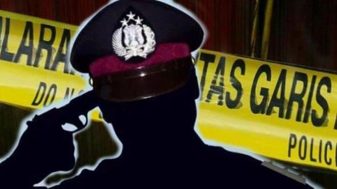 seorang_personil_sabhara_polrestabes_medan_tertembak