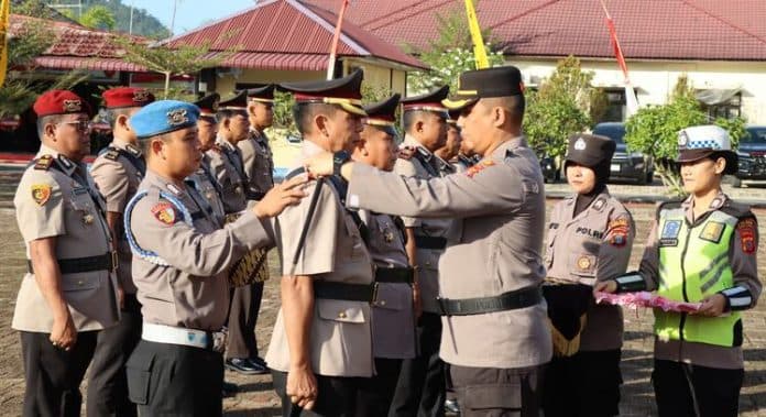 sertijab_polres_tapteng_berikut_daftar_pengisi_jabatan_baru