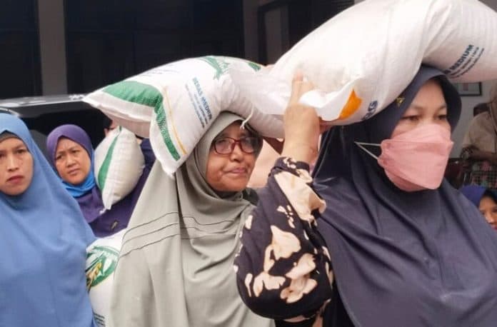 siap_siap_pemerintah_bakal_salurkan_banpang_beras_tahap_iii_cek_tanggalnya_di_sini