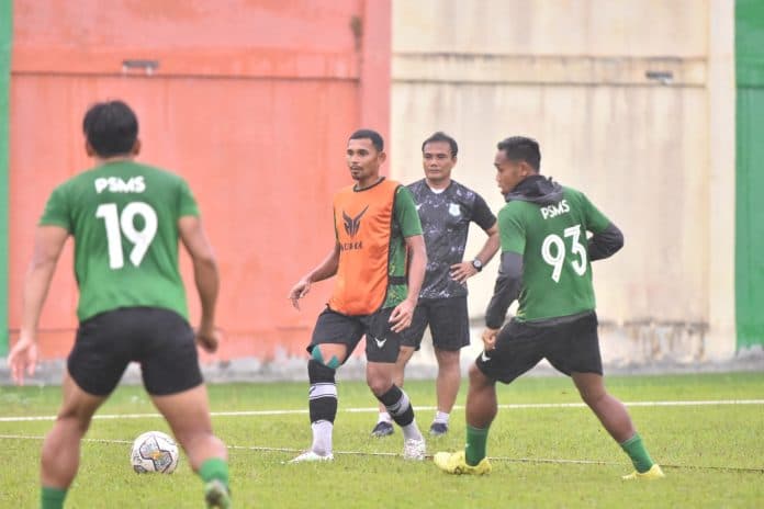 siap_tanding_lanjutan_liga_2_putu_gede_ingin_psms_jalani_laga_uji_coba
