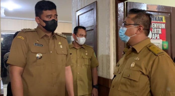 sidak_bobby_nasution_dapati_2_kantor_lurah_kosong