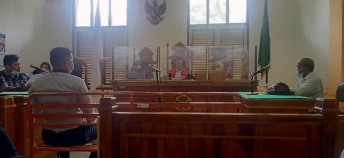 sidang_pmh_atas_kasus_kepemilikan_aset_kedubes_rusia_ditunda_3_bulan_dubes_tak_datang