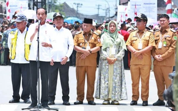 simalungun_kembali_terima_dana_inpres_perbaikan_jalan_dari_pemerintah_pusat