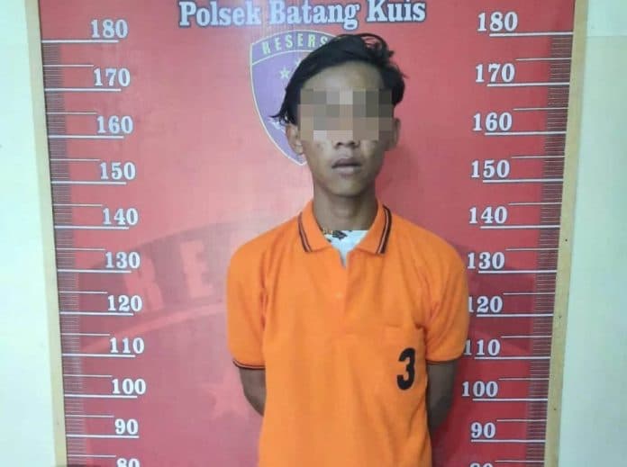 simpan_sabu_di_rumah_pemuda_batang_kuis_ini_ditangkap_polisi