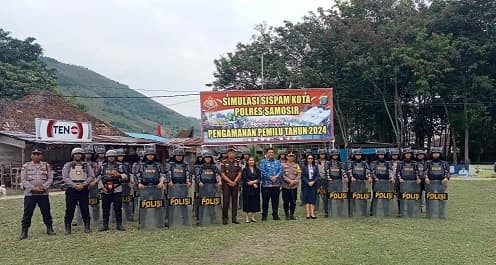 simulasi_pengamanan_pemilu_2024_kapolres_samosir_jadilah_pemilih_cerdas
