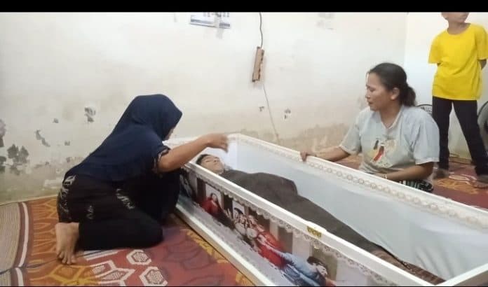 sion_manurung_tewas_di_tangan_geng_motor_keluarga_minta_polisi_mengusut