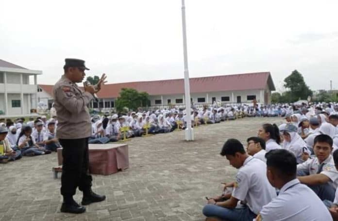 siswa_sma_negeri_2_medan_diminta_hindari_narkoba_dan_kenakalan_remaja