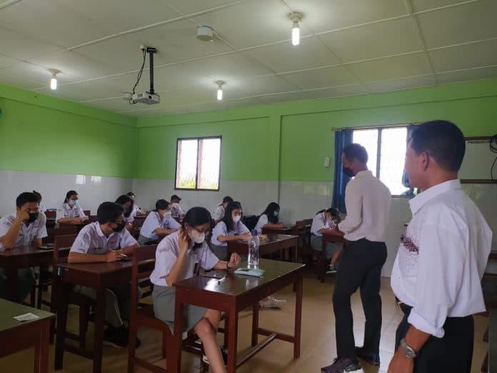 sma_rk_budi_mulia_pematangsiantar_laksanakan_ujian_sekolah_berbasis_online