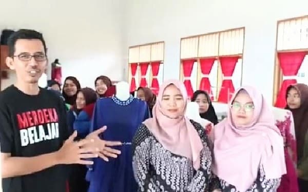 smkn_1_lima_puluh_tingkatkan_mutu_untuk_lulusan_unggul