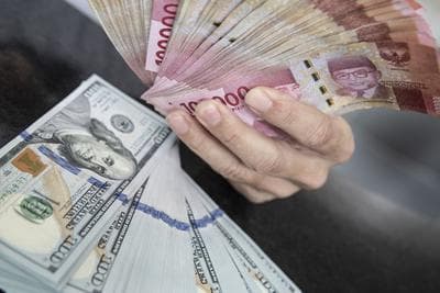 soal_imbas_rupiah_anjlok_ke_rp16000_begini_kata_analis_dan_bankir