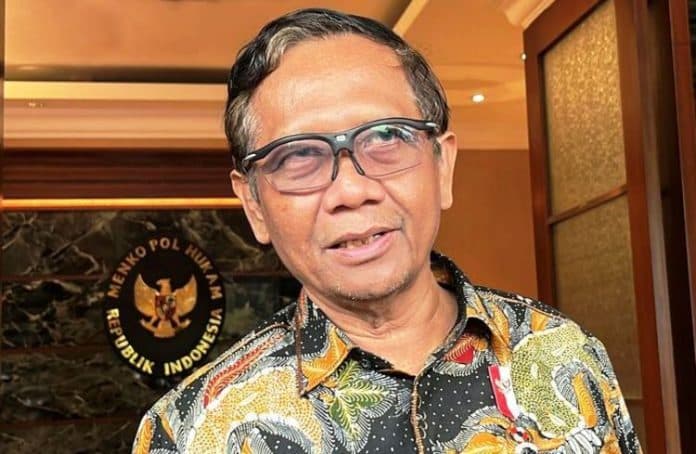 soal_putusan_mk_batas_usia_capres_cawapres_mahfud_md_persilahkan_dpr_gunakan_hak_angket