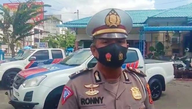 sopir_bus_muatan_solar_tewaskan_seorang_warga_di_kisaran_masih_dpo